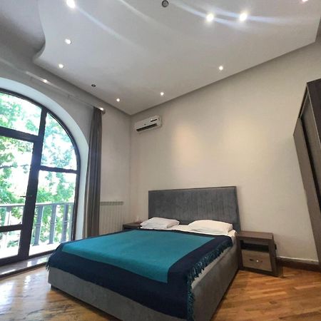Saryan Hotel Erivan Dış mekan fotoğraf
